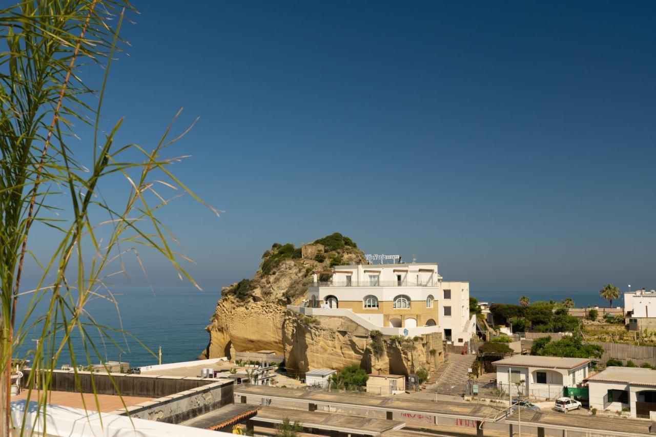 Naro Suites And Rooms Bacoli Exterior photo