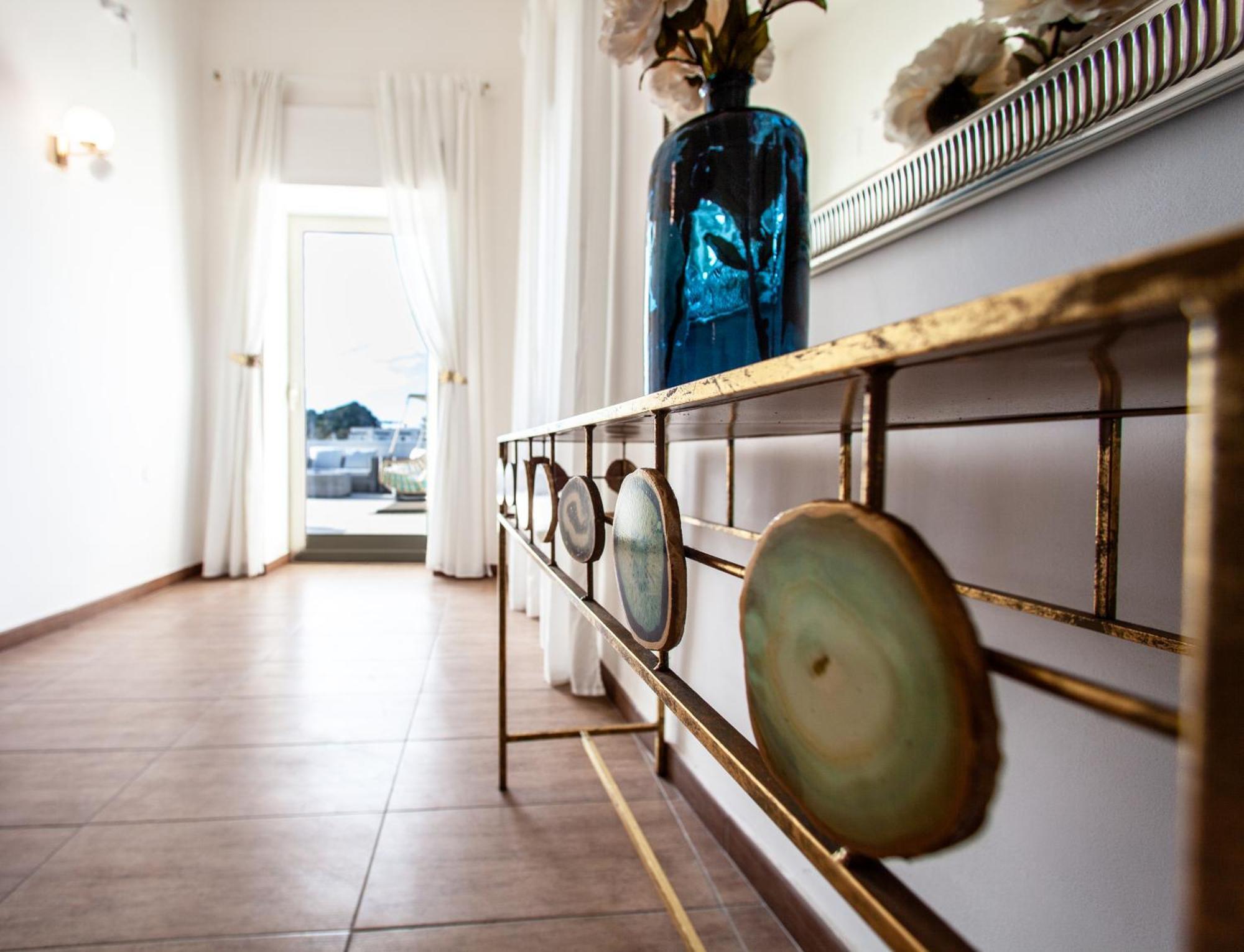Naro Suites And Rooms Bacoli Exterior photo