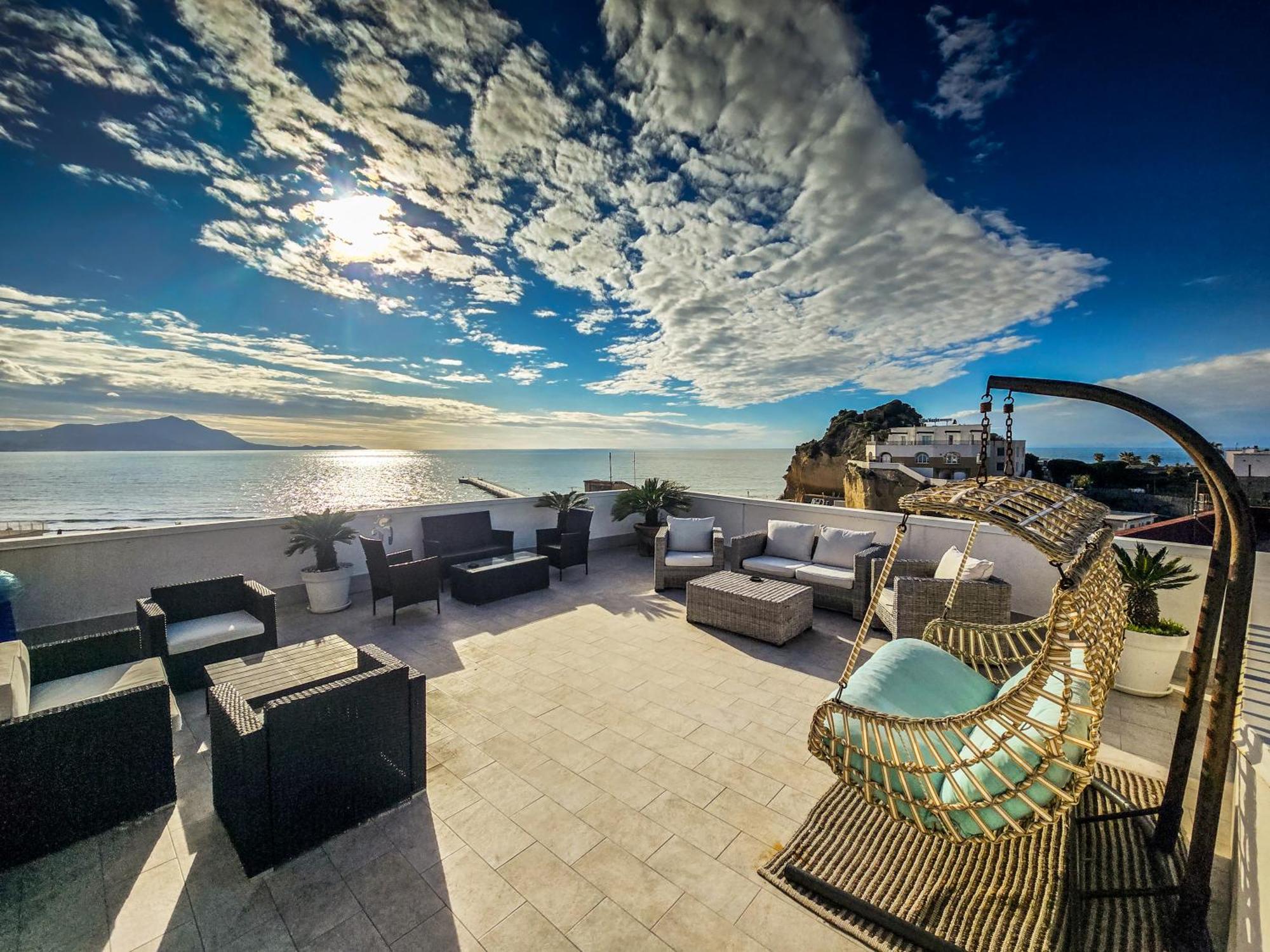 Naro Suites And Rooms Bacoli Exterior photo